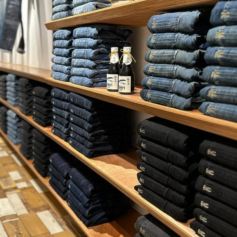 691 / DENHAMのシザーロゴのステッチ